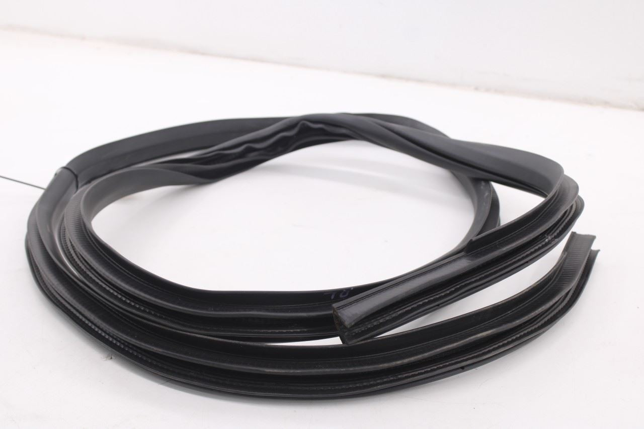 2015-26 Ford F150 XLT Supercrew Rear Left Driver Side Door Weatherstrip On Body7