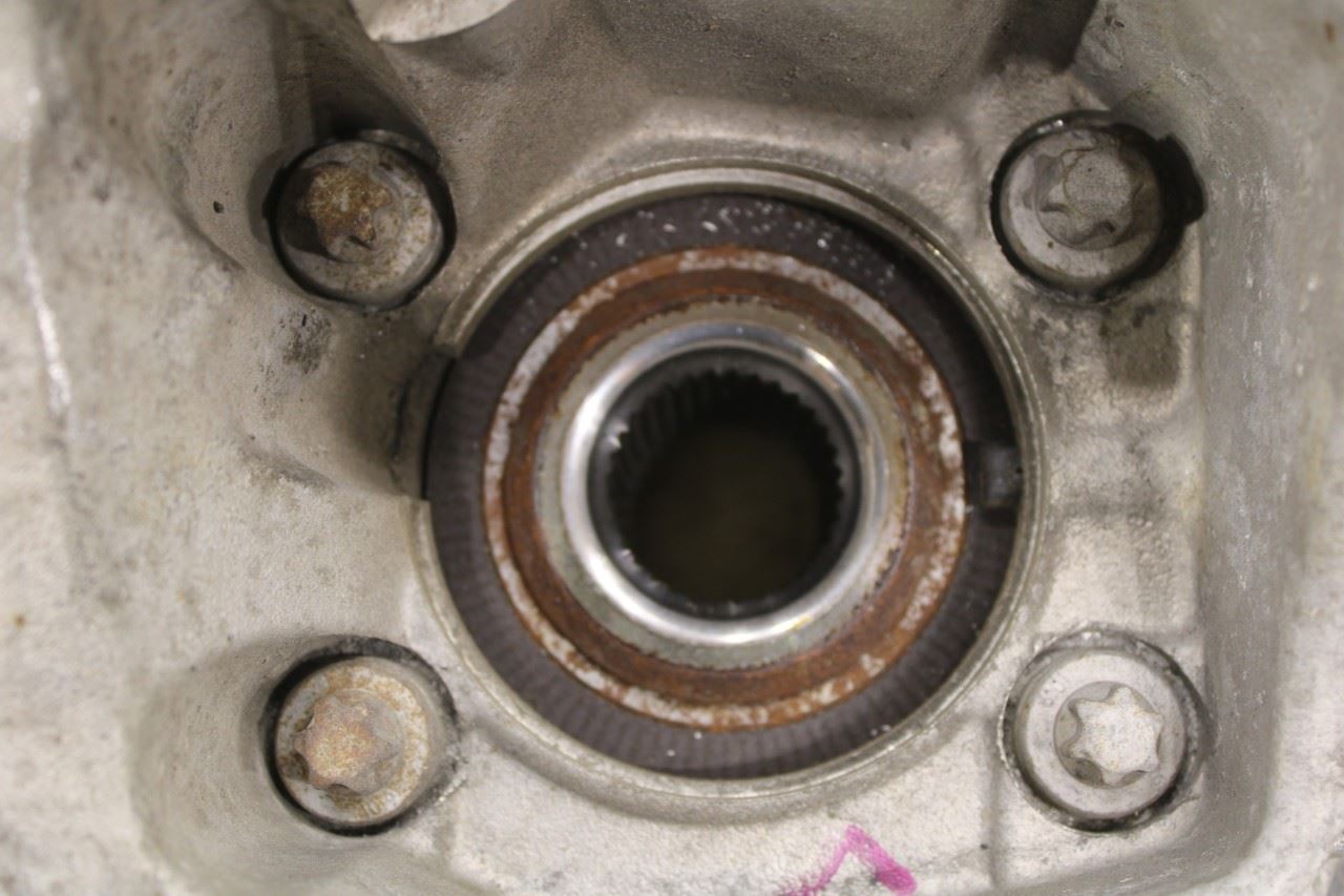 2019-2020 Jeep Cherokee Latitude Rear Right Passenger Side Spindle Knuckle Hub - Alshned Auto Parts