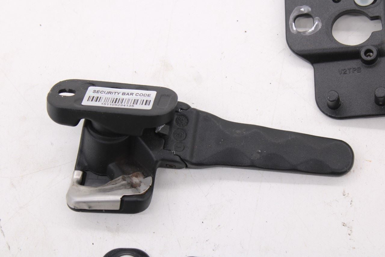 05-14 Ford Mustang Conv V6 4.0L RH and LH Side Top Roof Latch Lock Bow Clamp Set - Alshned Auto Parts