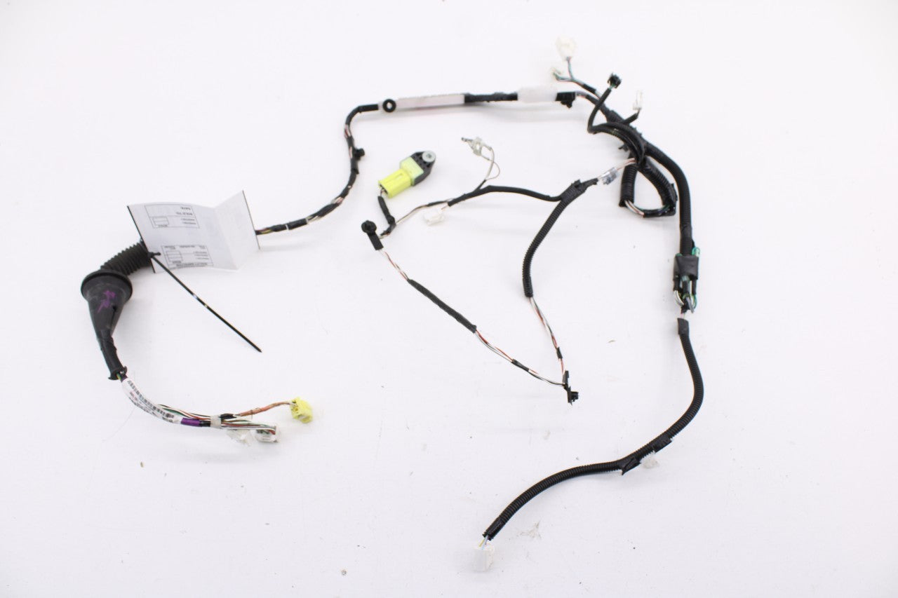 2014-2018 Toyota Sienna LE Front Right Side Door Wire Harness 82151-08180 OEM - Alshned Auto Parts