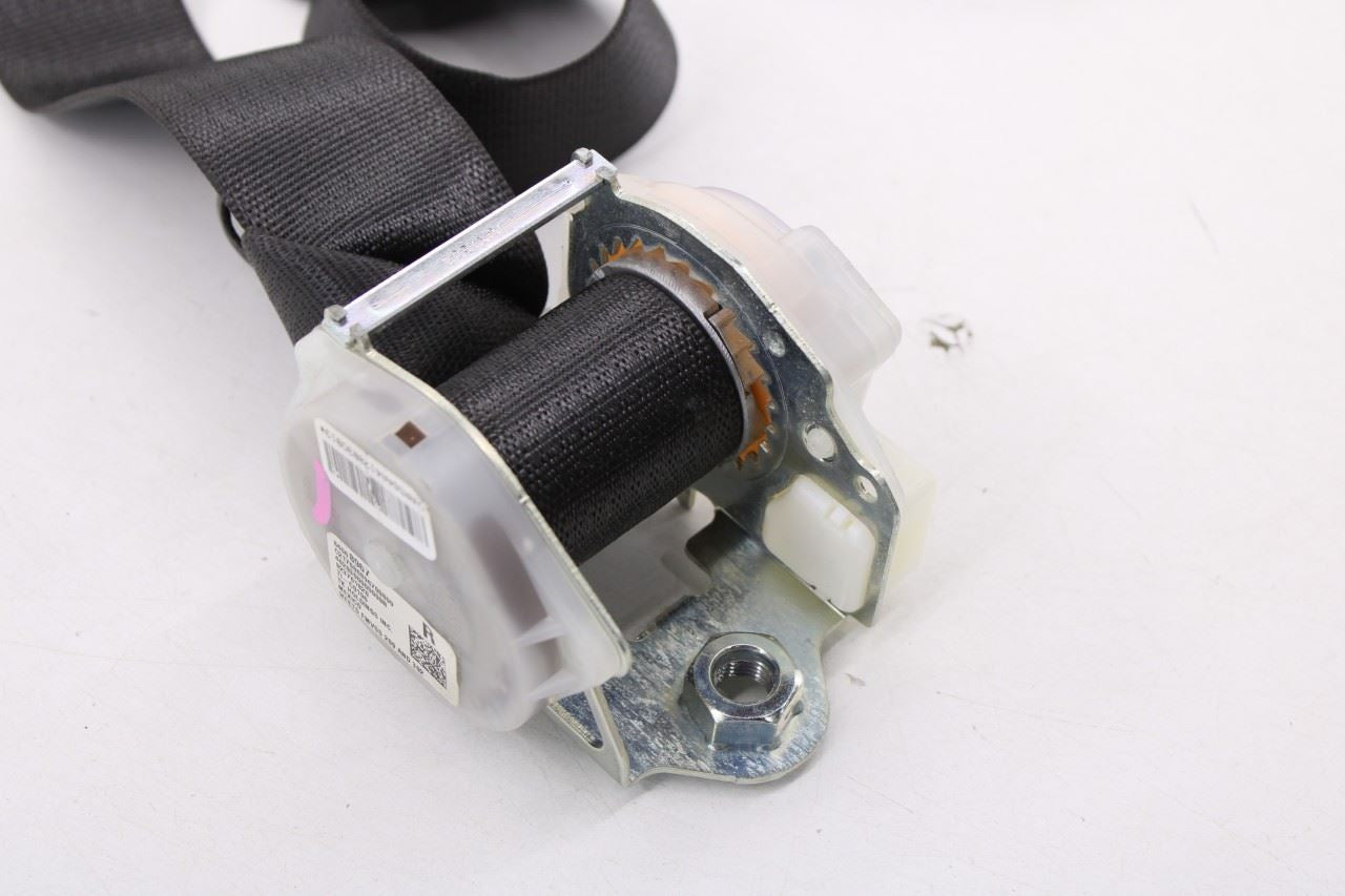 18-20 Chevrolet Equinox LT Rear Passenger Right Side 2nd Row Seat Belt Retractor7