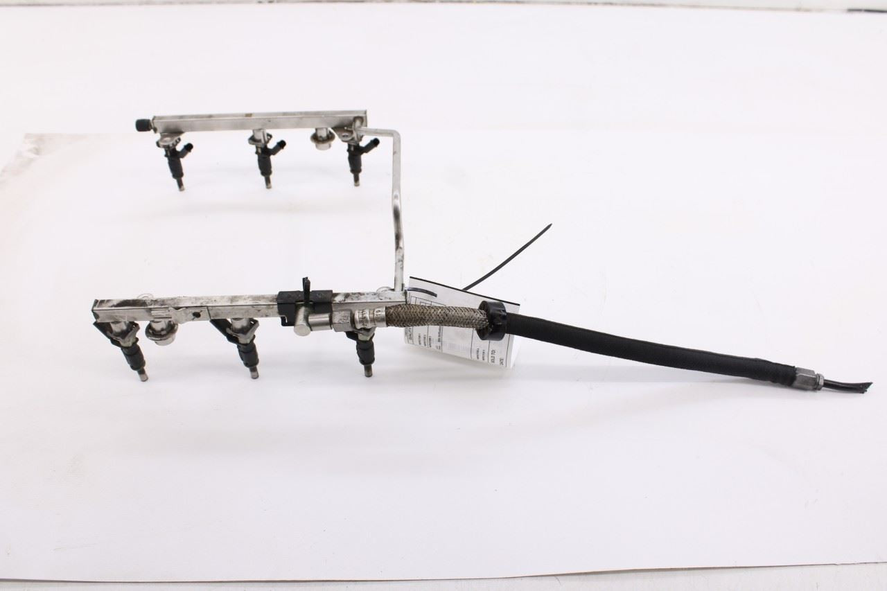 2006-2011 Mercedes-Benz E 350 Luxury 4Matic 3.5L Fuel Rail with Injectors4