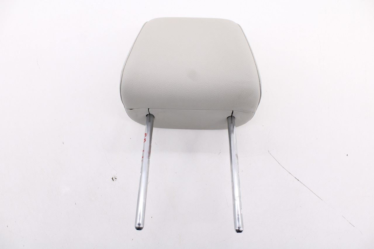 2015-18 Volkswagen Jetta Sport 1.8L Front Right and Left Side Seat Headrest Set2