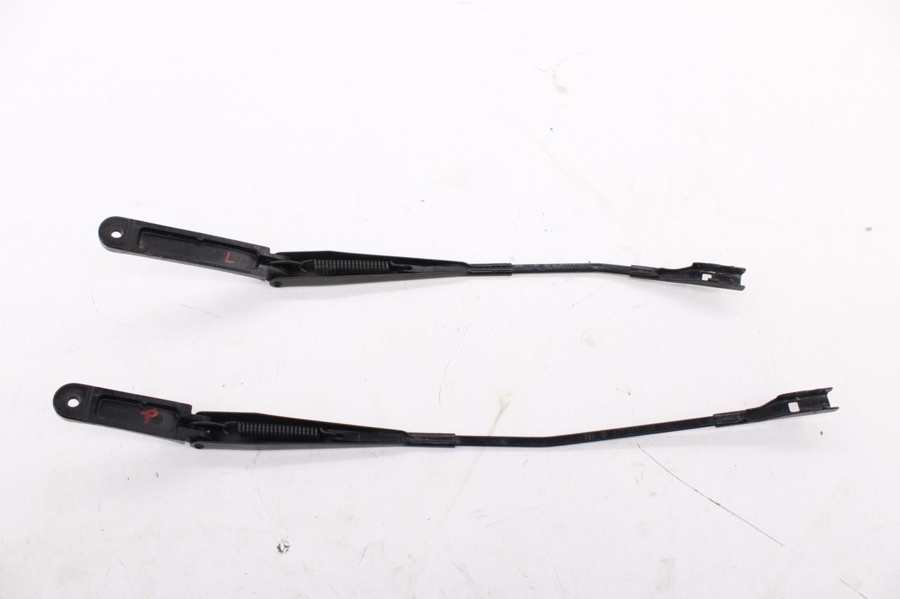 2011-2018 Volkswagen Jetta Front Right and Left Windshield Wiper Arm 5C7-955-4092