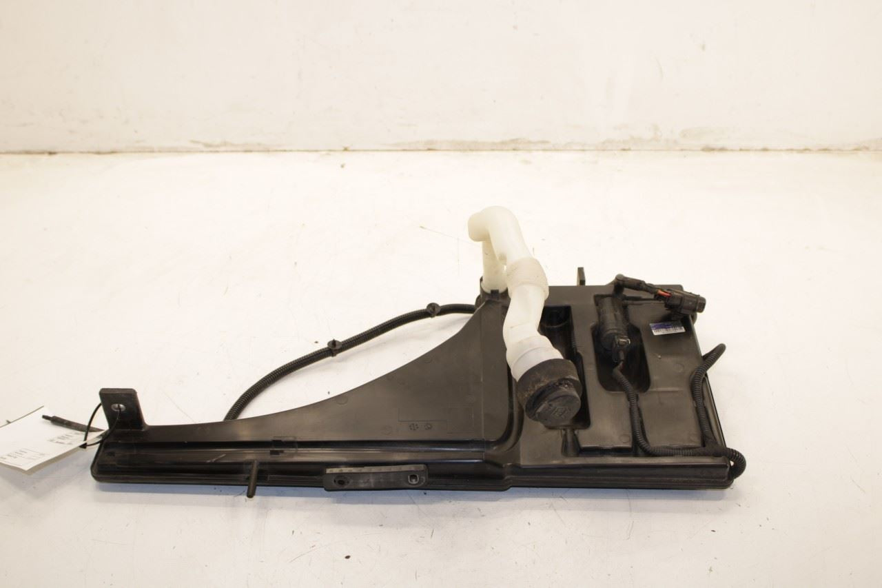 2014-2020 Maserati Ghibli S Q4 Windshield Washer Reservoir Bottle 670006414 OEM - Alshned Auto Parts