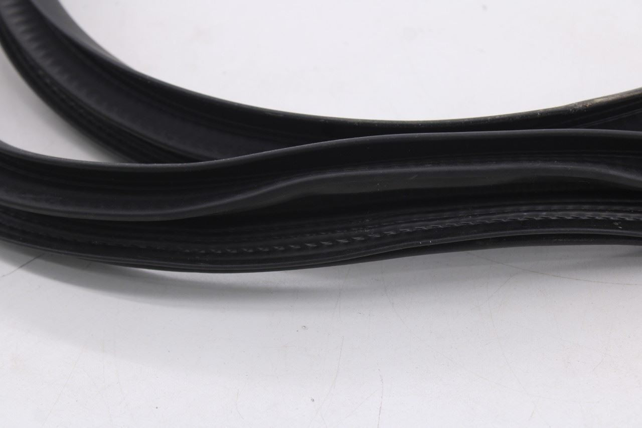 2015-26 Ford F150 XLT Supercrew Front Right Passenger Door Weatherstrip On Body6