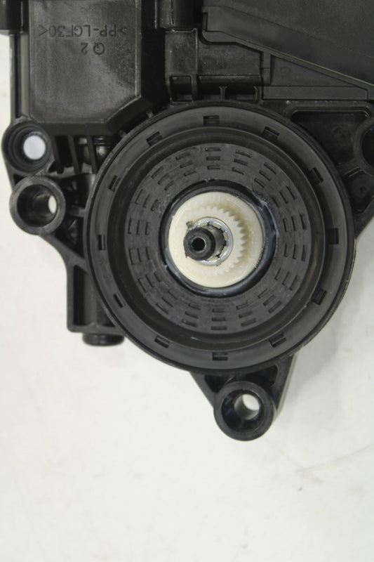 2019-2020 KIA Sorento LX Rear Right Door Power Window Motor 83460-C5220 OEM - Alshned Auto Parts