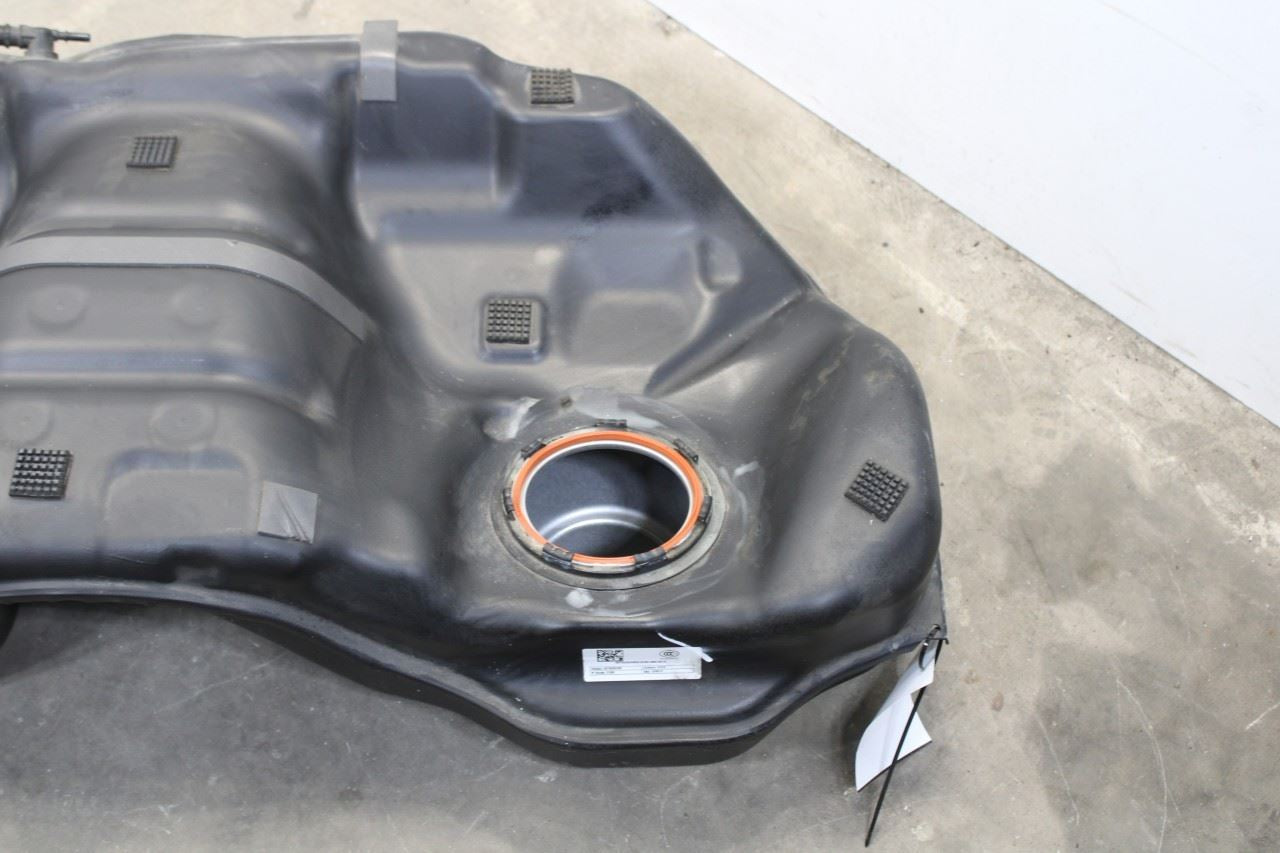 2017-2020 Maserati Ghibli 3.0L Fuel Gas Tank 21.1 US Gallons 670038248 OEM - Alshned Auto Parts