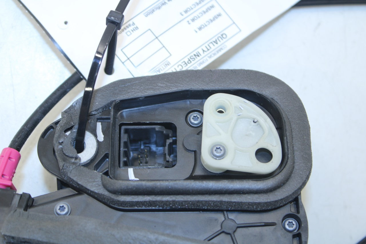 2019-24 Chevrolet Blazer 2LT Front Right Side Door Lock Latch Actuator 13533690 - Alshned Auto Parts