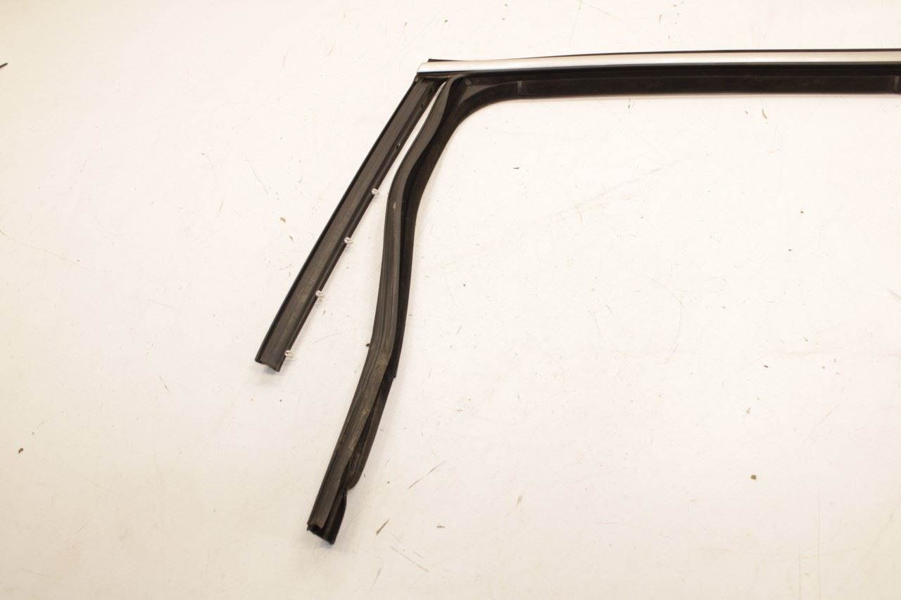 11-18 Porsche Cayenne Platinum Rear Right Door Run Channel w/ Belt Outer Molding - Alshned Auto Parts
