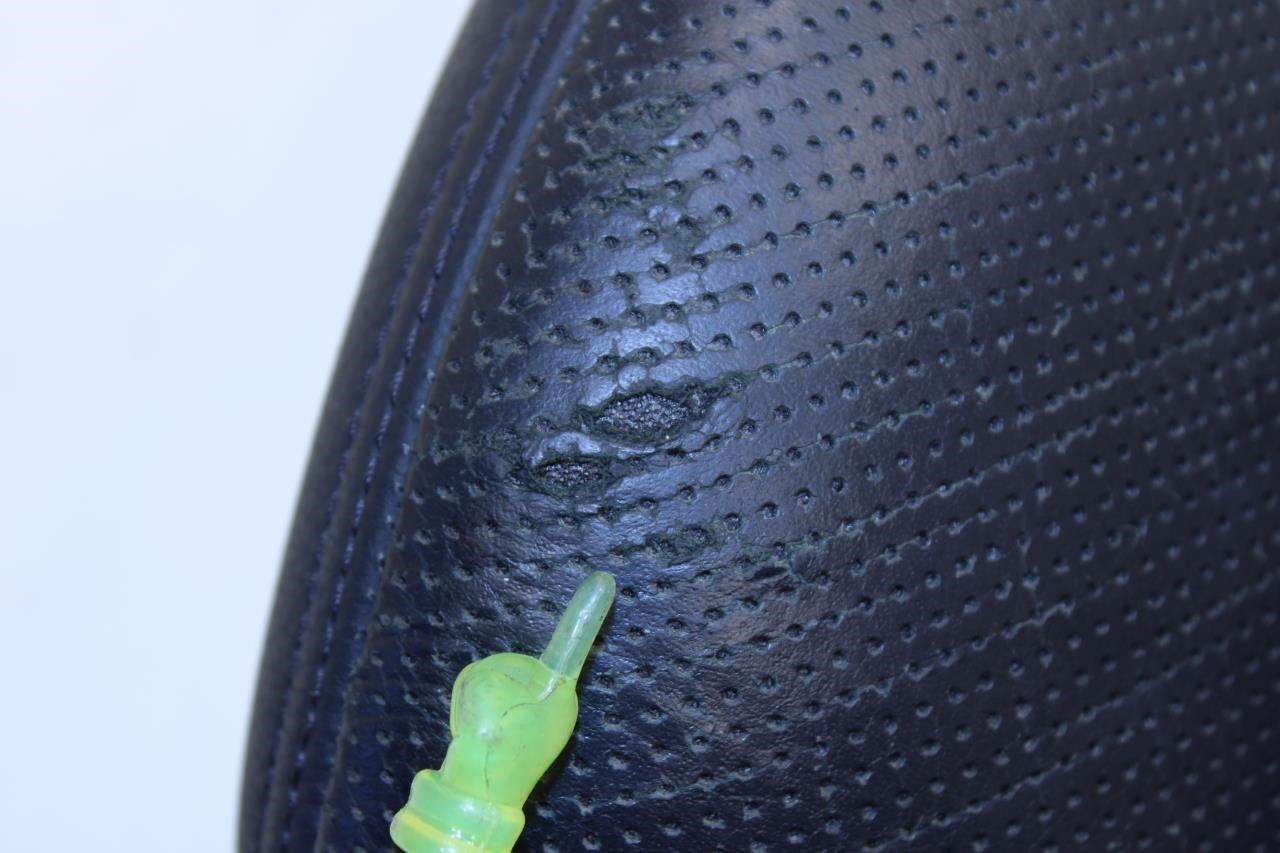 2007-11 Mercedes-Benz S550 Front Right Seat Back Upper Cushion 221-820-30-98 OEM - Alshned Auto Parts