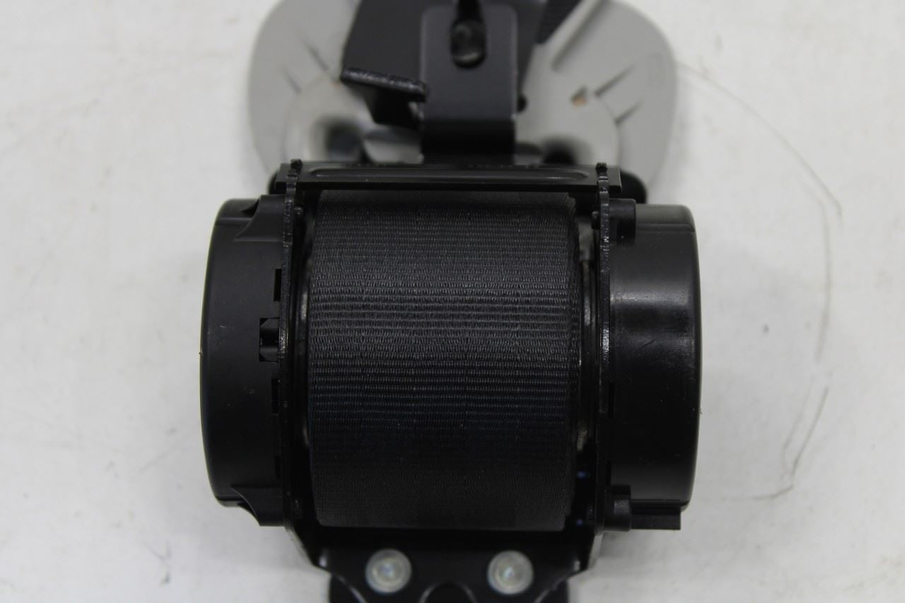15-20 Kia Sorento LX 3.3L FWD Rear Driver Left Side 2nd Row Seat Belt Retractor - Alshned Auto Parts