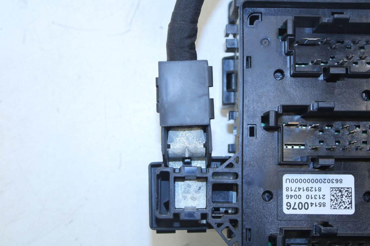 2021-22 Chevrolet Blazer 2LT 2.0L Engine Fuse Relay Junction Box w/ Cable *ReaD* - Alshned Auto Parts