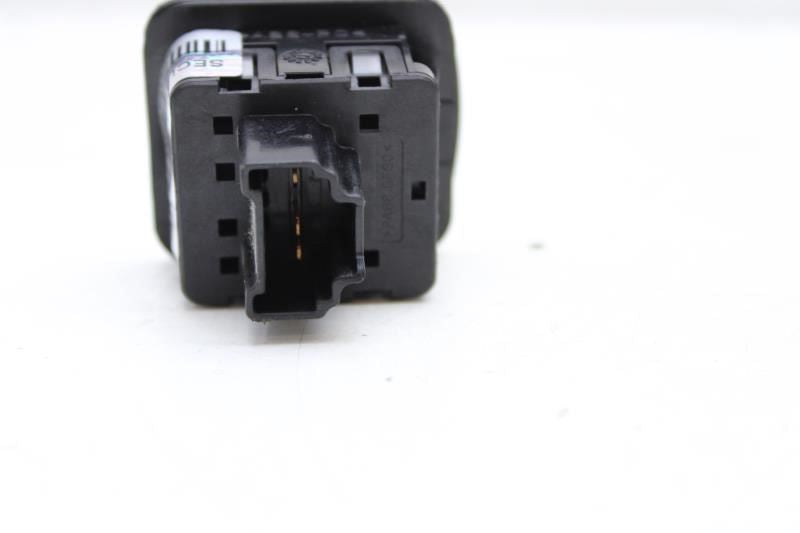 2013-2020 Nissan Pathfinder Center Console Power Outlet Socket 25327-3JA0A OEM - Alshned Auto Parts