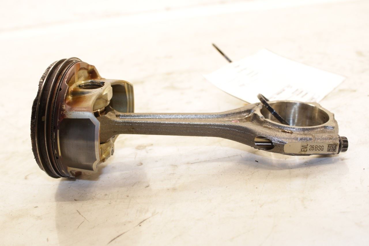 22-25 Hyundai Tucson SEL 2.5L Engine Piston No 2 with Connecting Rod 23510-2S010 - Alshned Auto Parts