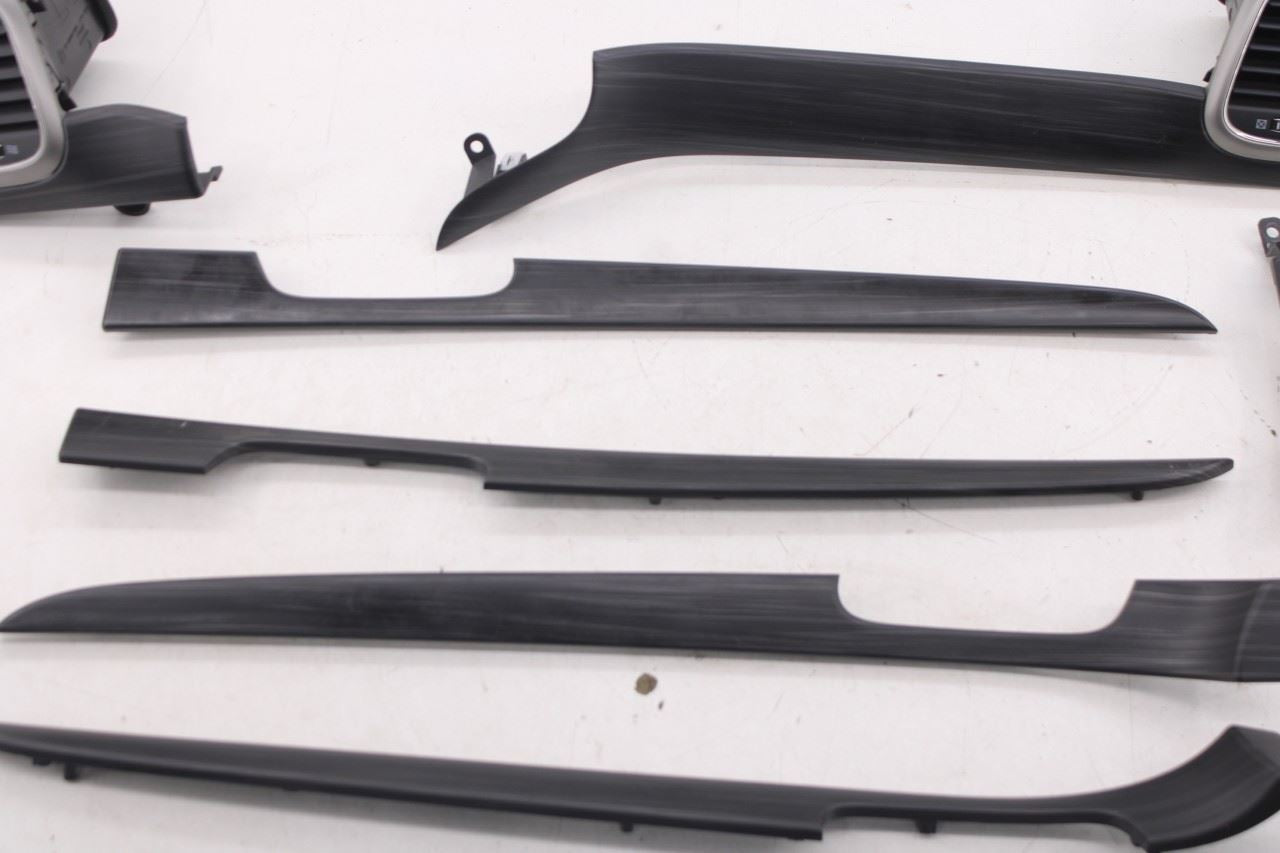 19-21 Jeep Grand Cherokee Laredo X 4x4 Door and Dash Trim and Air Vent Set of 95