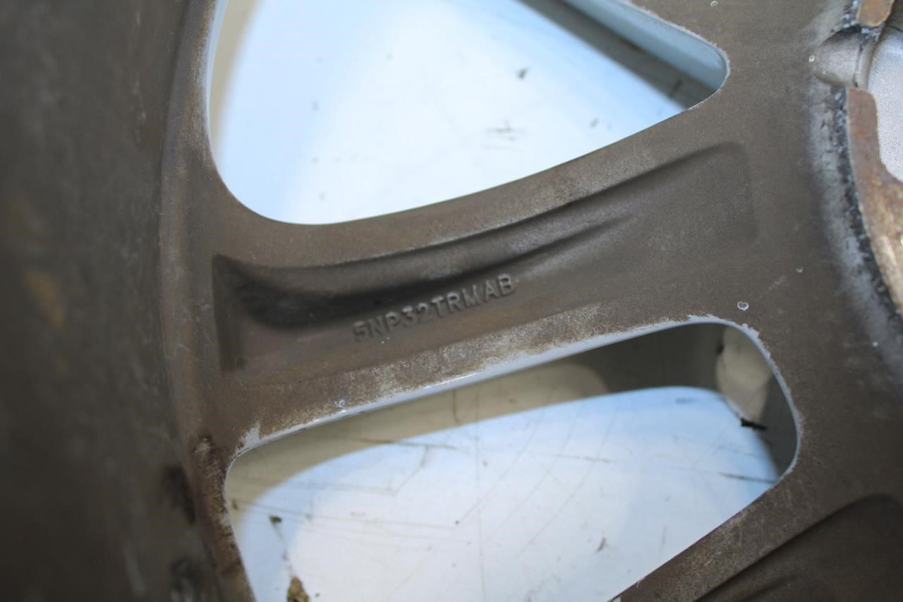 2021-2023 Jeep Grand Cherokee Aluminum Wheel R18x8.0J 5NP32TRMAB OEM - Alshned Auto Parts