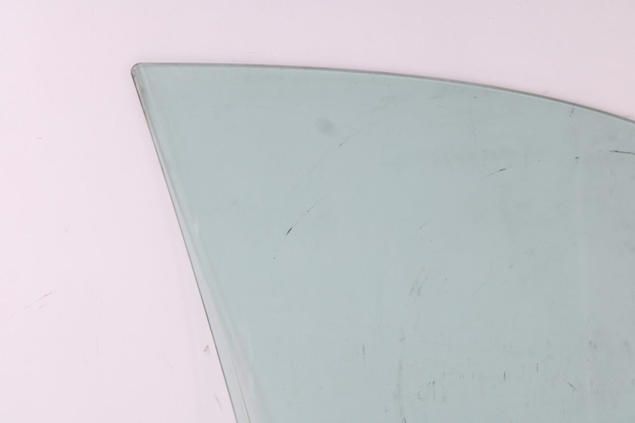2011-2017 Audi Q5 Premium Front Left Door Window Movable Glass 8R0845201E OEM - Alshned Auto Parts