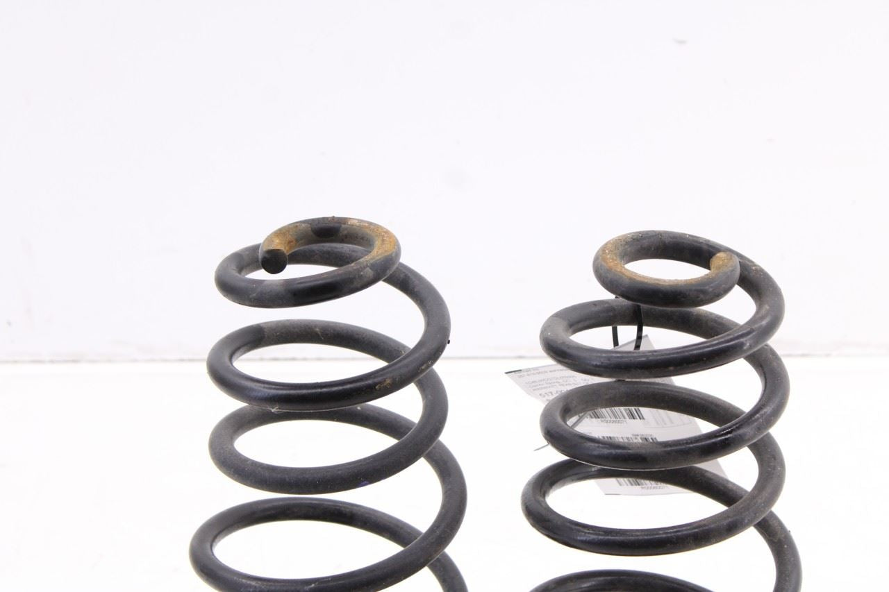 2007-2018 Jeep Wrangler Unlimited Sport Rear Right and Left Side Coil Spring Set2