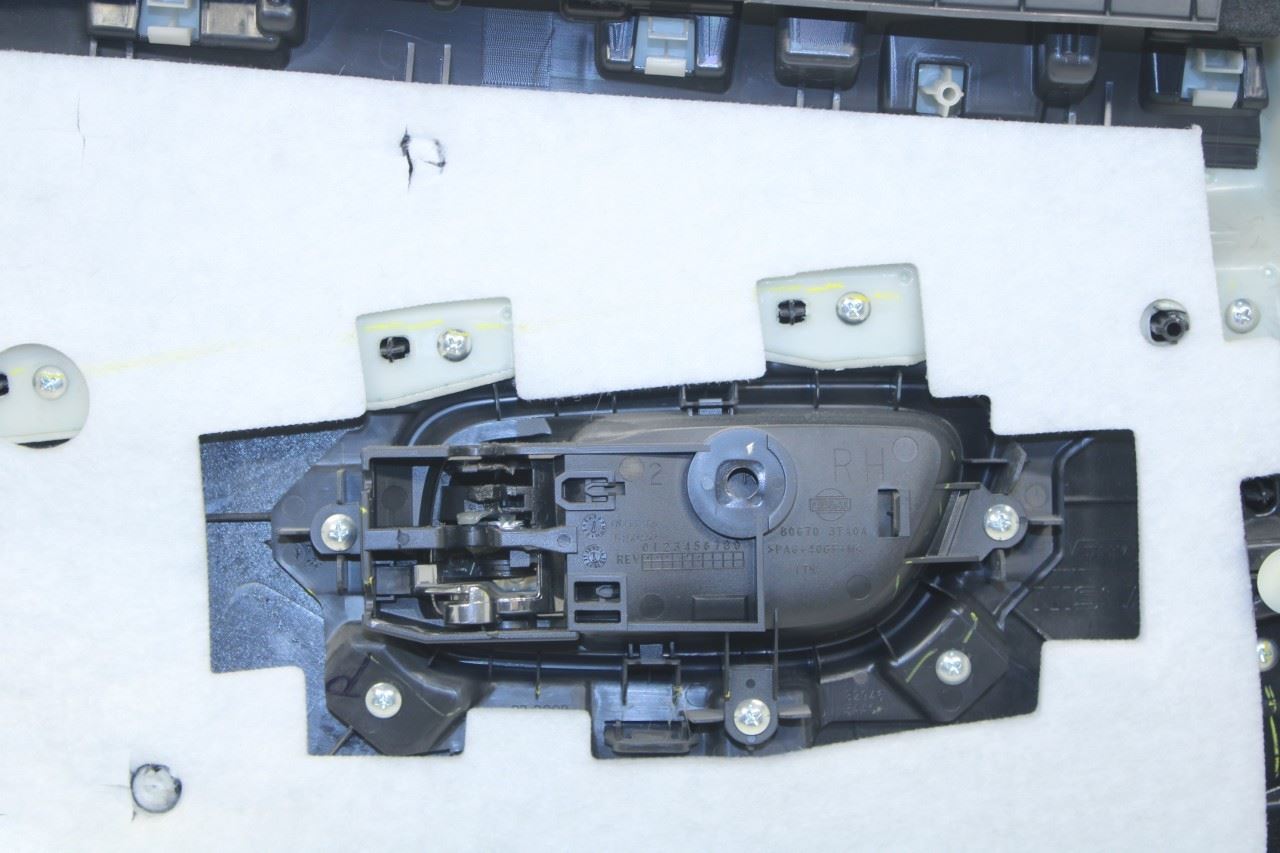 2015-2019 Nissan Murano Platinum Rear Right Side Door Trim Panel 82900-5AA2D OEM - Alshned Auto Parts