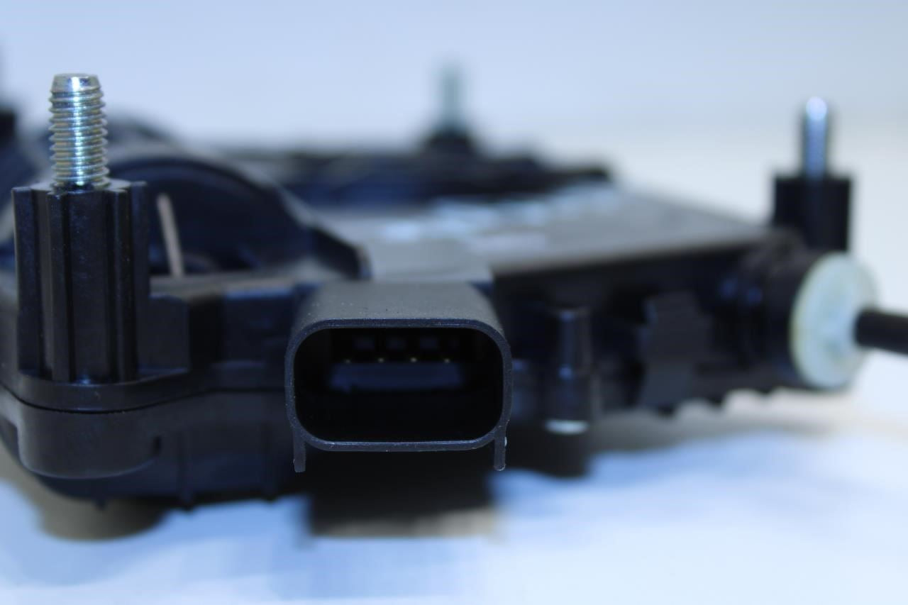 2013-2015 Kia Sorento Rear Trunk Tailgate Lock Latch Actuator 81230-1U500 OEM - Alshned Auto Parts