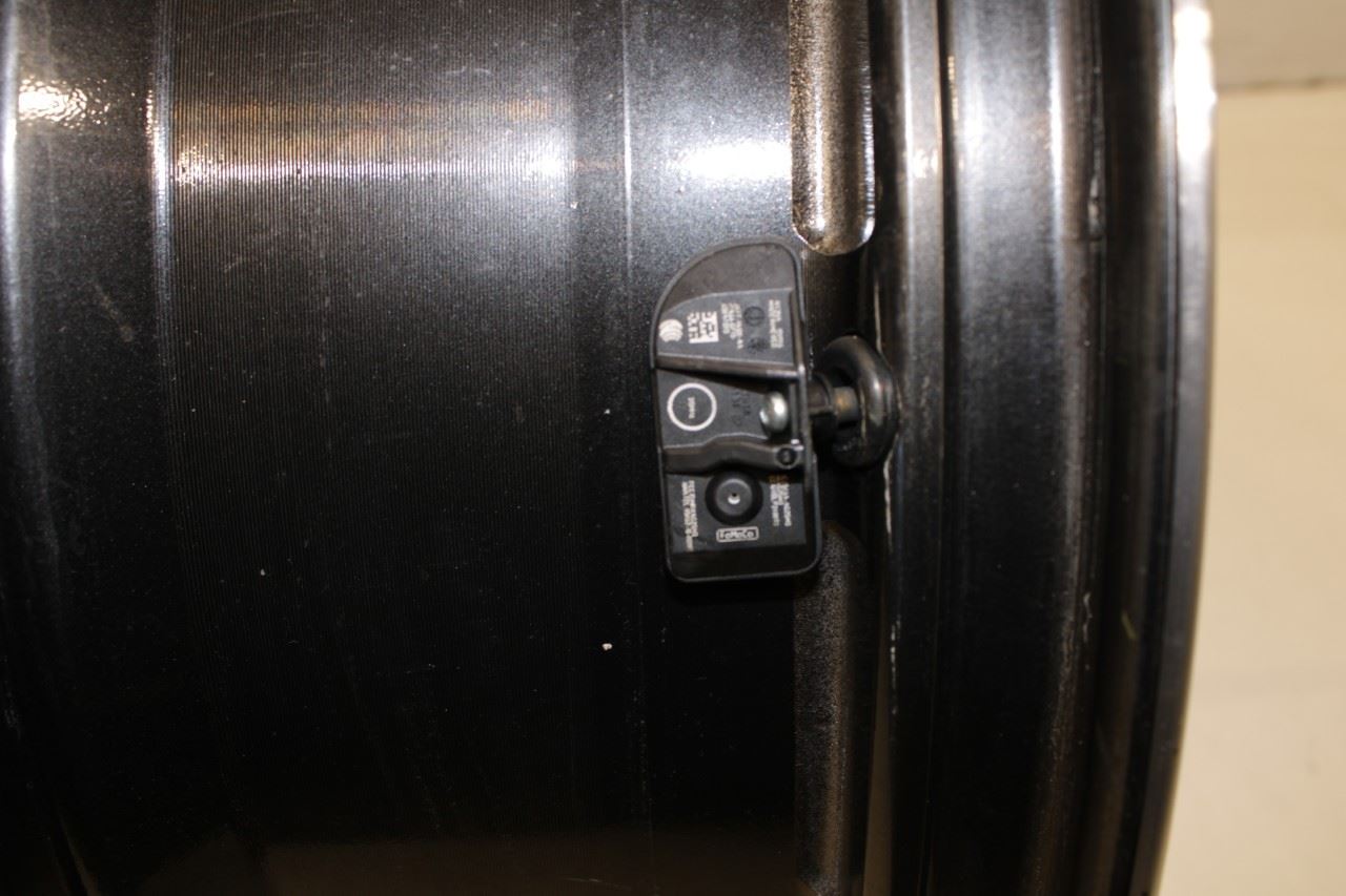 20-25 Ford Escape Aluminum Wheel R18x7J 5 Double Spoke LJ6C-1007-C1A OEM *ReaD* - Alshned Auto Parts