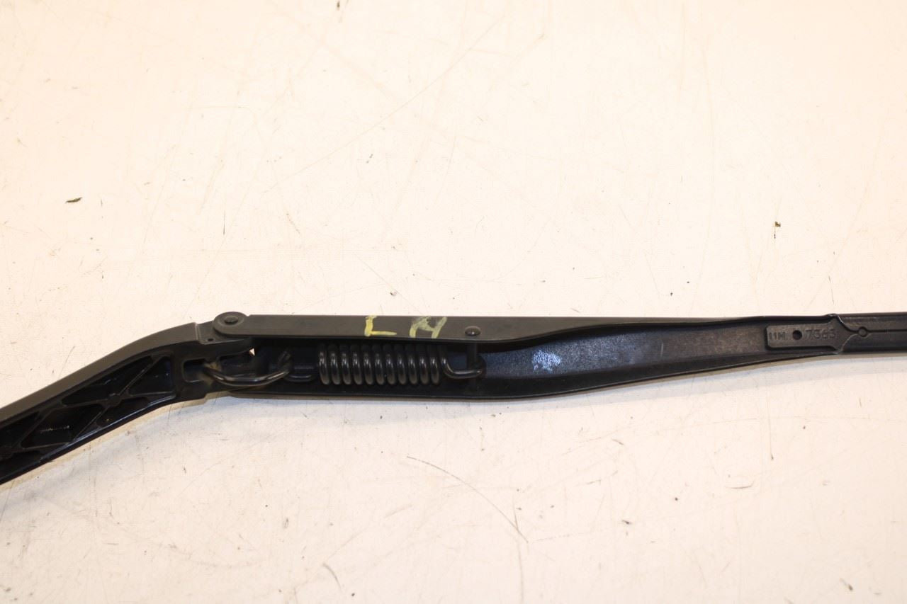 07-11 Toyota Camry LE Front LH and RH Side Windshield Wiper Arms Set 85221-06050 - Alshned Auto Parts