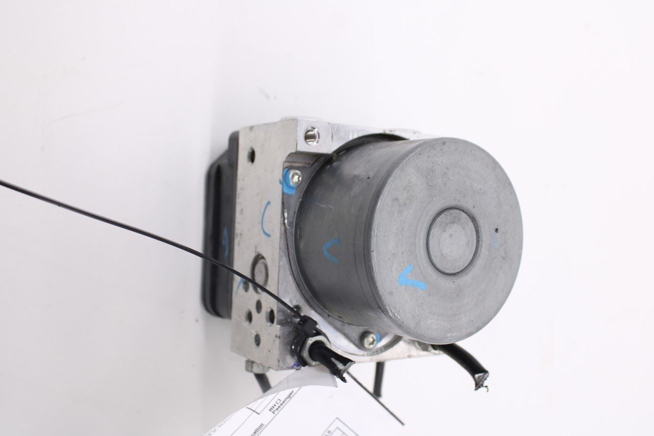 17-23 Toyota Tacoma SR5 ABS Anti Lock Brake Pump Control Module 89541-04390 OEM10