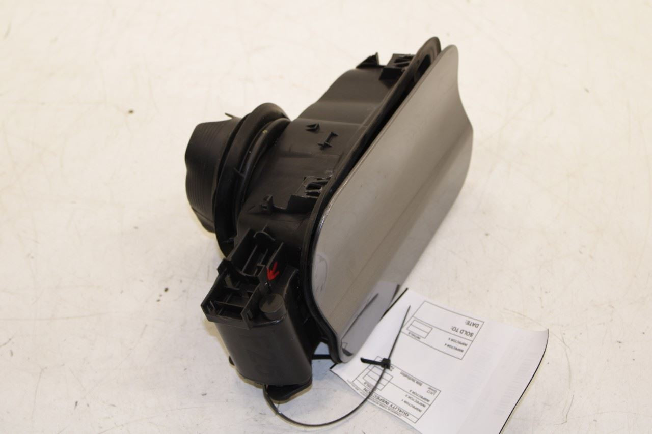 2011-2017 BMW X3 xDrive28i 2.0L Fuel Tank Filler Housing Door Lid Cover *ReaD* - Alshned Auto Parts