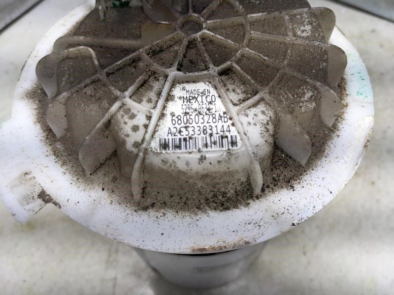 2011-2019 Dodge Journey SXT 3.6L FWD Fuel Pump Assembly 68050328AB OEM5
