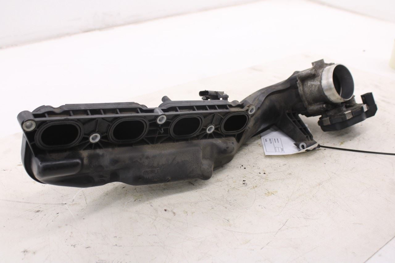 2013-2015 BMW 750i xDrive 4.4L Left Side Intake Manifold System w/ Throttle Body3