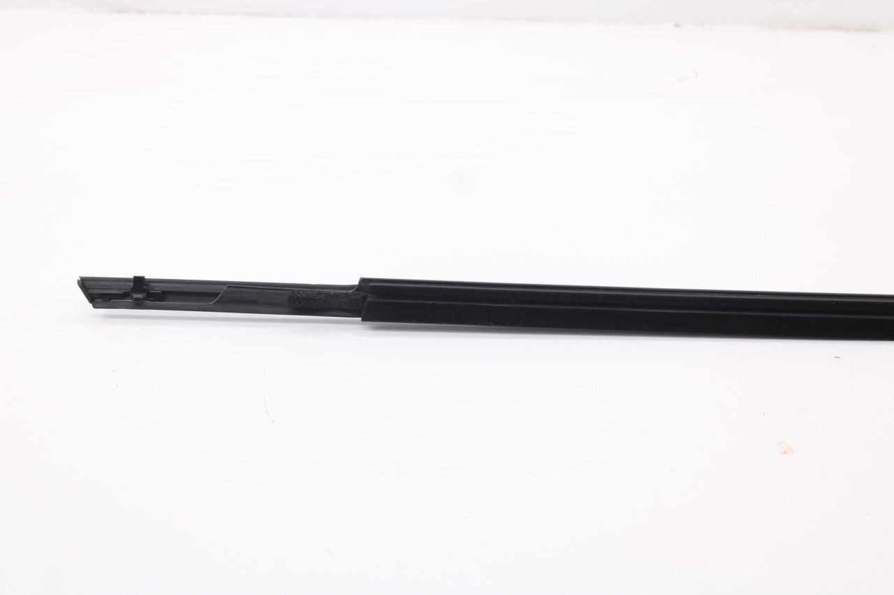 2021-2026 Hyundai Elantra SE Rear Right Door Window Run Channel w/ Weatherstrips5