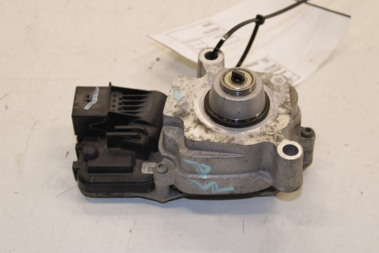2014-2021 Maserati Ghibli S Q4 Transfer Case Gear Box Actuator Motor 670033135 - Alshned Auto Parts