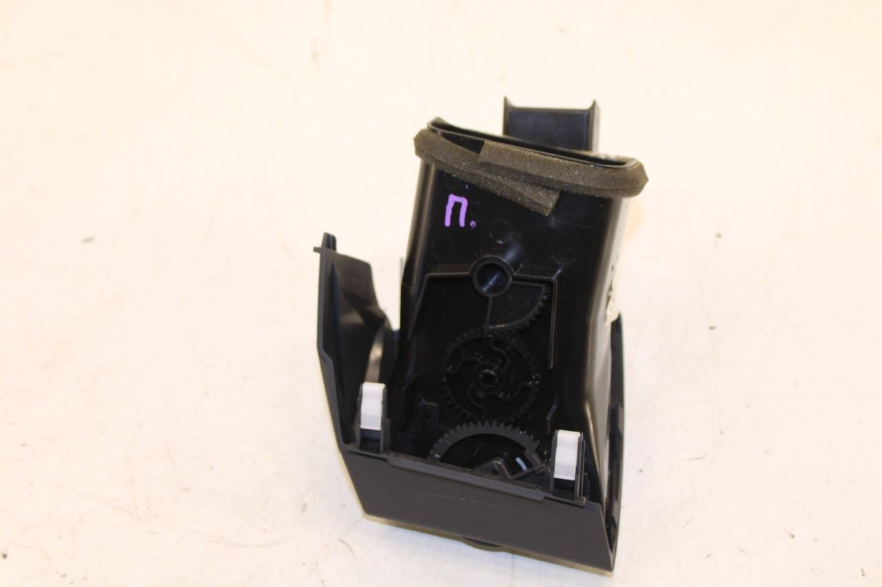 07-11 Toyota Camry LE Front Right and Left Outer Air Vent Grille 55670-06101-B1 - Alshned Auto Parts