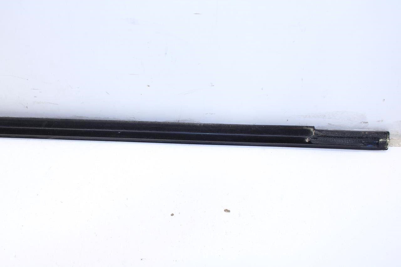 2019-25 Cadillac XT4 Premium Front Right Door Window Belt Outer Molding 84573461 - Alshned Auto Parts
