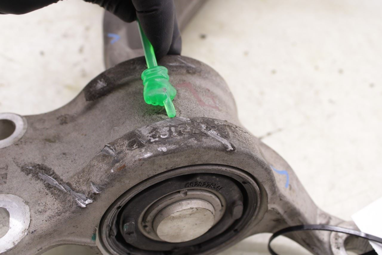 17-24 Chrysler Pacifica Limited FWD Front Left Lower Control Arm 68232193AD OEM - Alshned Auto Parts