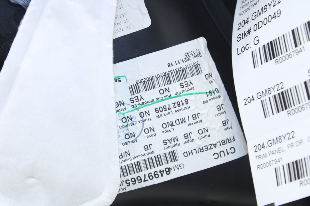 2019-2022 Chevrolet Blazer 2LT Front Right Passenger Door Trim Panel 84997665 - Alshned Auto Parts