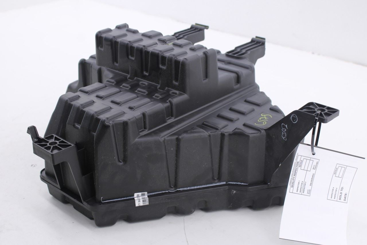 08-20 Dodge Grand Caravan GT Rear Trunk Cargo Audio Speaker Subwoofer 05107087AF11