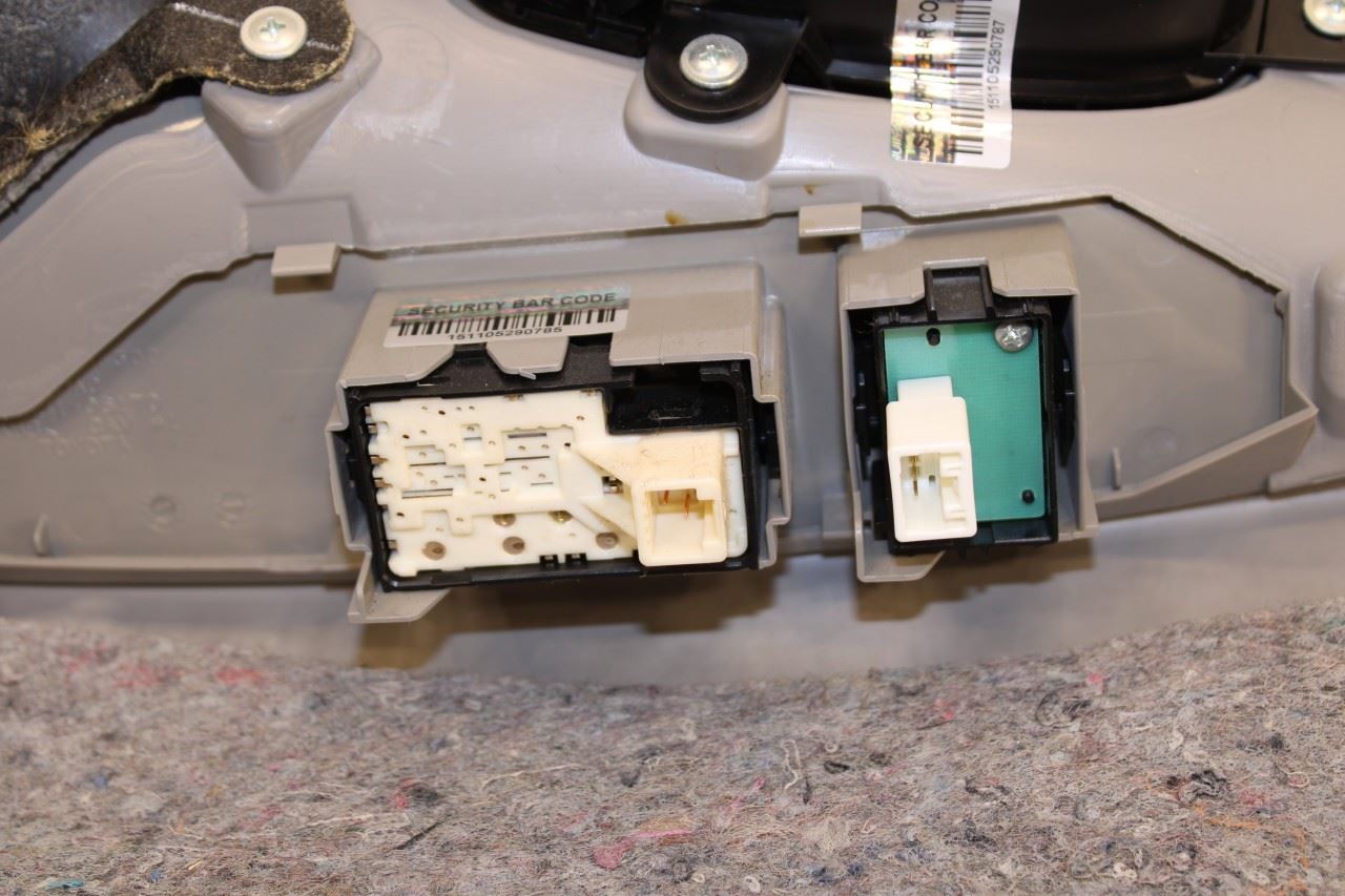 2009-2011 Toyota Camry LE Front Right Passenger Door Trim Panel 67777-06060 OEM - Alshned Auto Parts