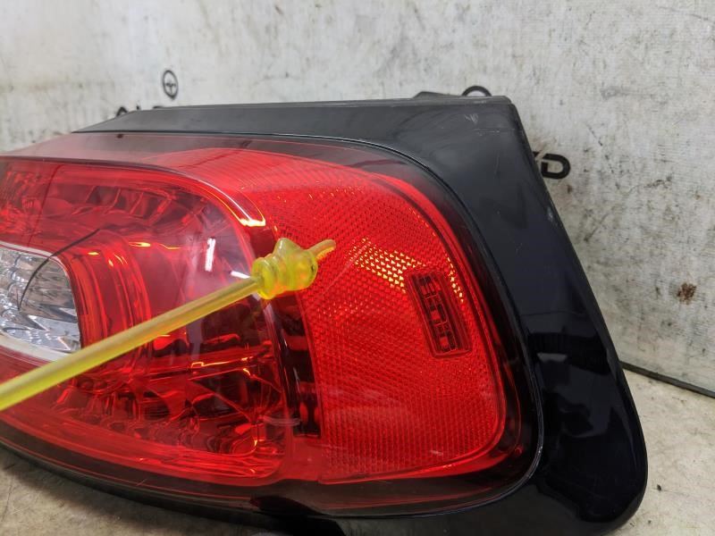 2014-2018 Jeep Cherokee Rear Right Passenger Taillight Lamp 68102906AF OEM - Alshned Auto Parts