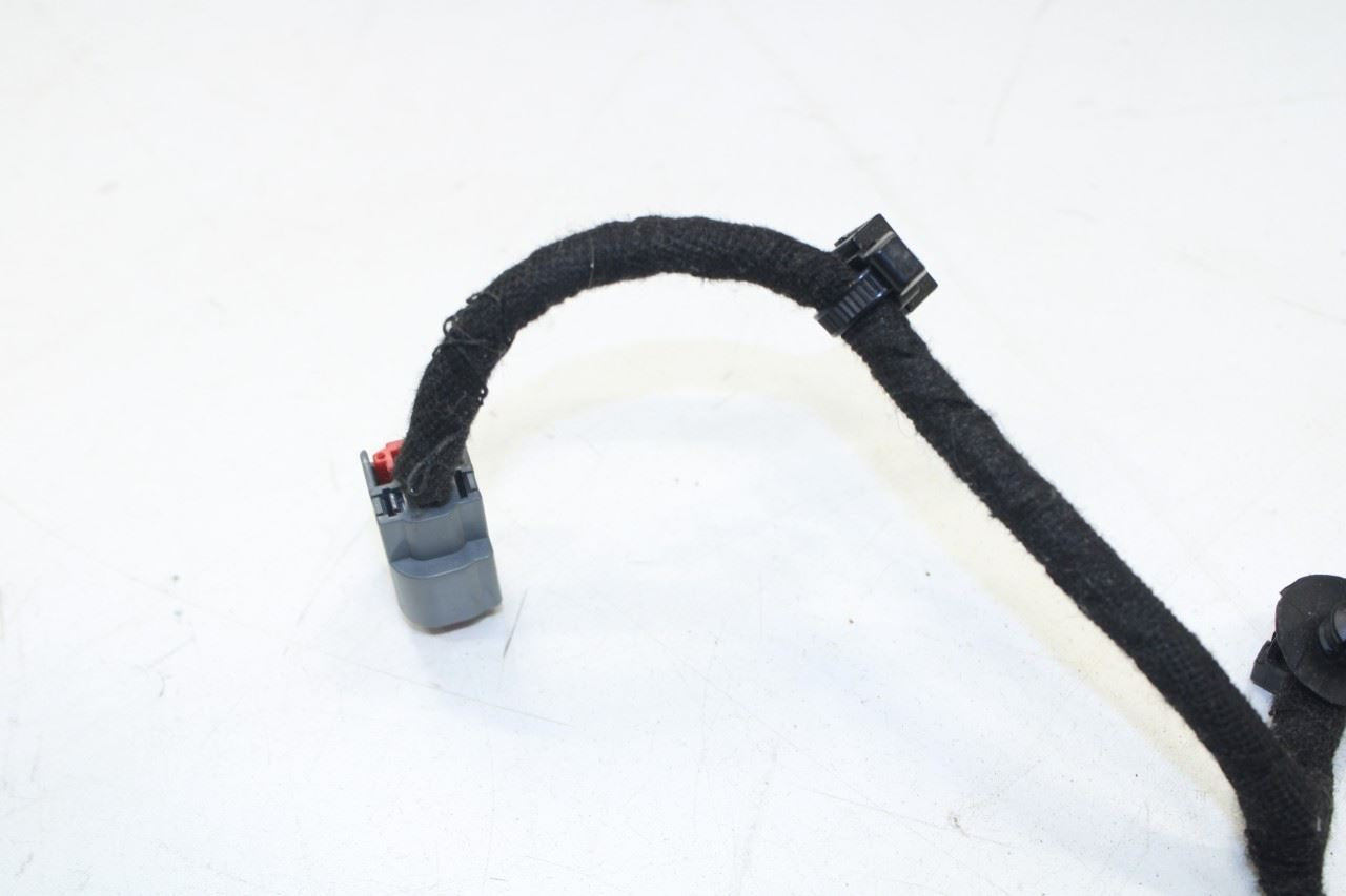 16-23 Jeep Renegade Sport 2.4L FWD Front Right Side Seat Backrest Upper Cushion - Alshned Auto Parts