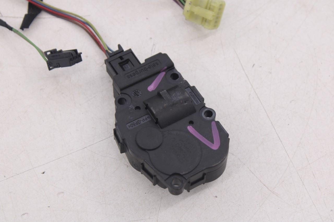 2015-2023 Mercedes-Benz C300 HVAC System Wire Harness w/ Blend Door Actuator Set19