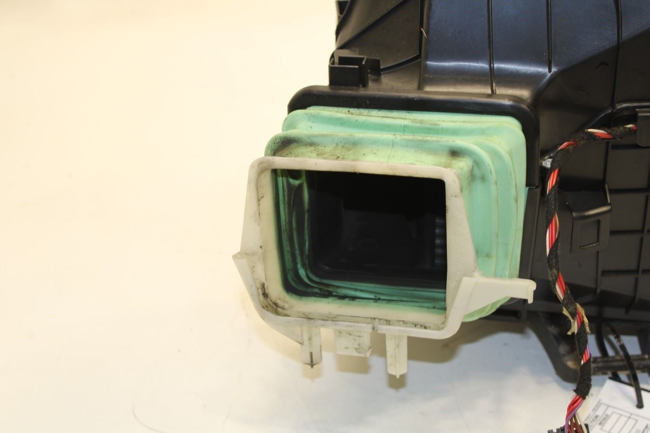 2010-2015 BMW 750Li xDrive HVAC Heater Evaporator Housing Box 9197019 OEM - Alshned Auto Parts