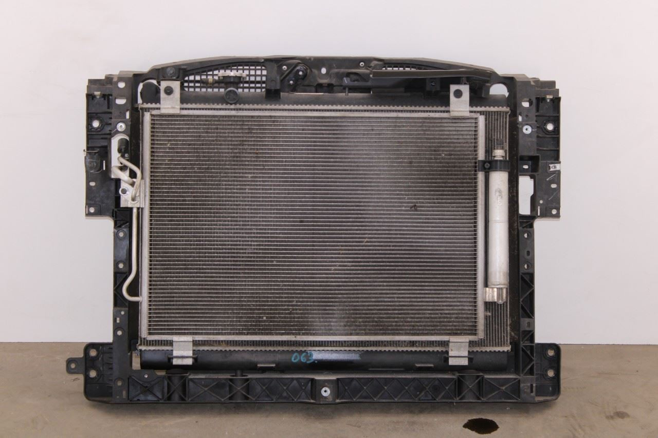 2014-19 Infiniti QX60 3.5L Engine Radiator w/ Cooling Fan Motor Assy 21460-3JA0A0