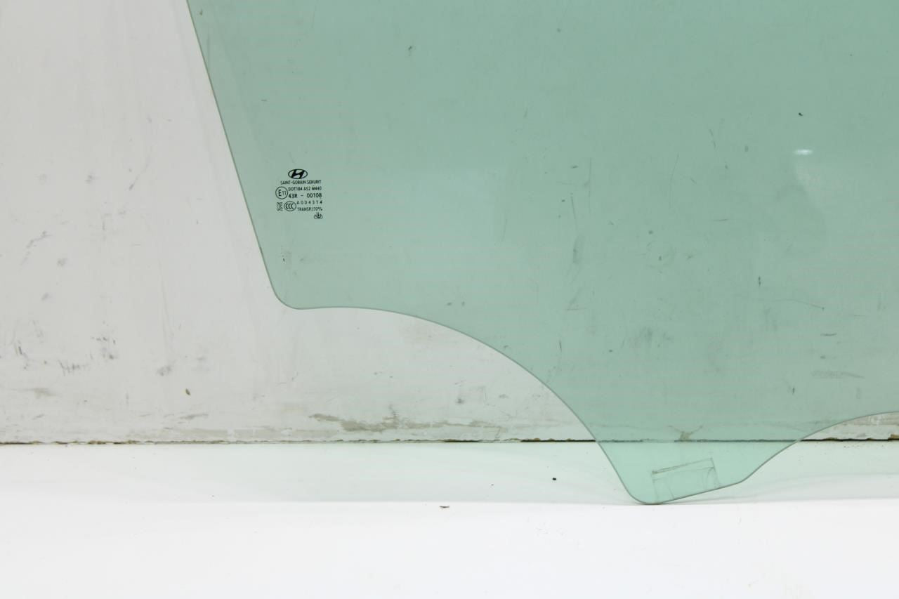 2016-2021 Hyundai Tucson Value Front Right Door Window Glass 82420-D3030 OEM - Alshned Auto Parts