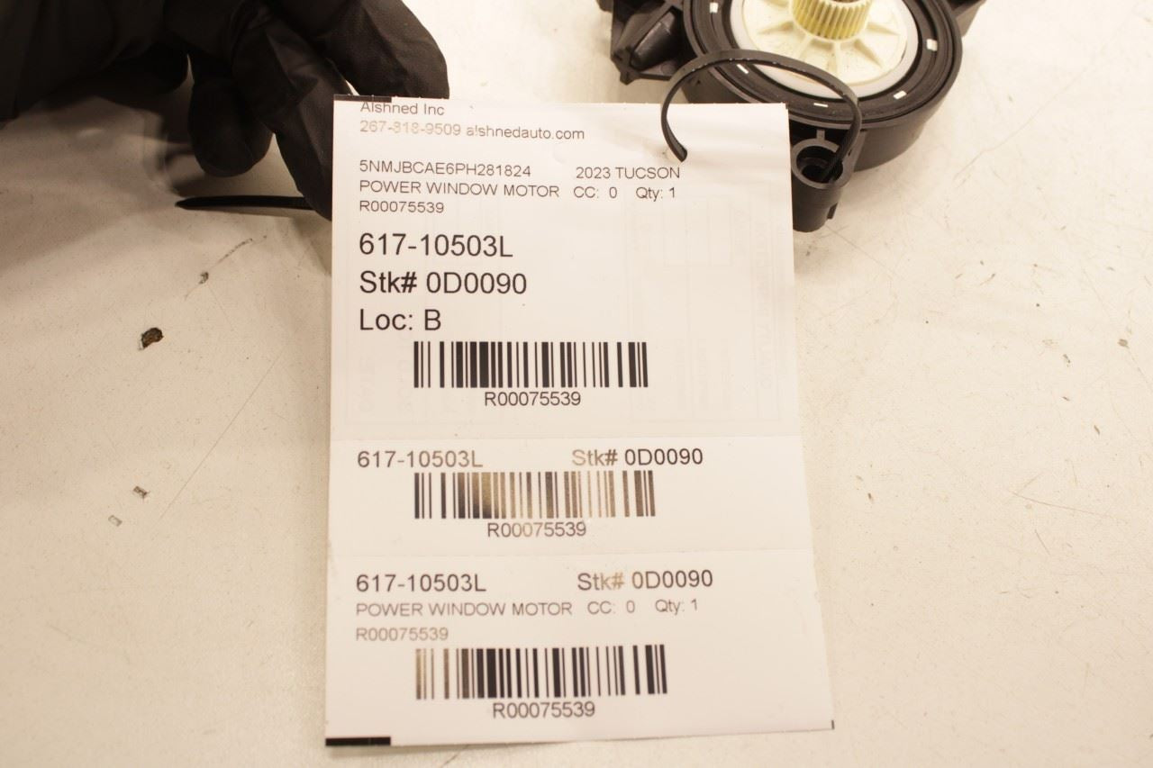 2022-2024 Hyundai Tucson SEL Front Left Door Power Window Motor 82450-N9410 OEM - Alshned Auto Parts