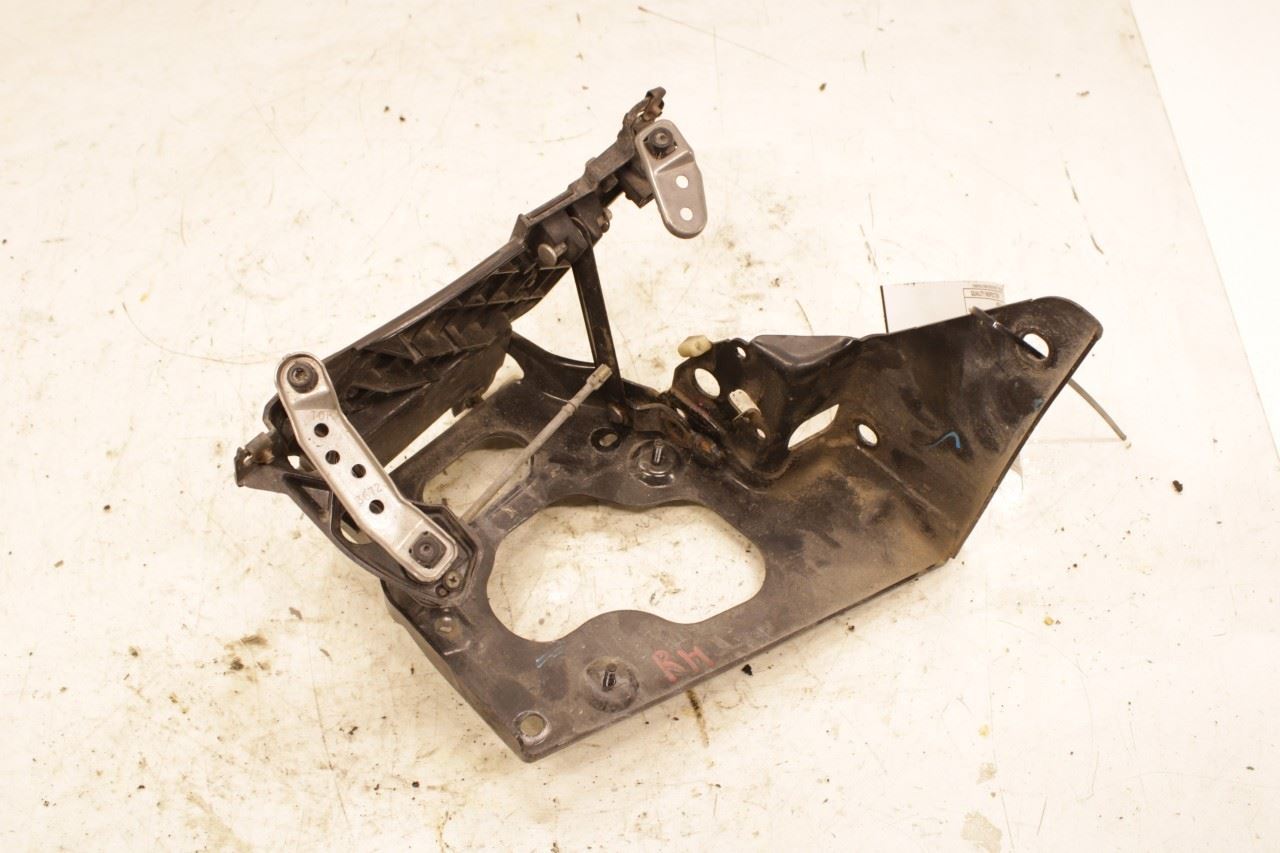 1997-04 Chevrolet Corvette Front Passenger RH Side Headlight Pivot Mount Bracket - Alshned Auto Parts