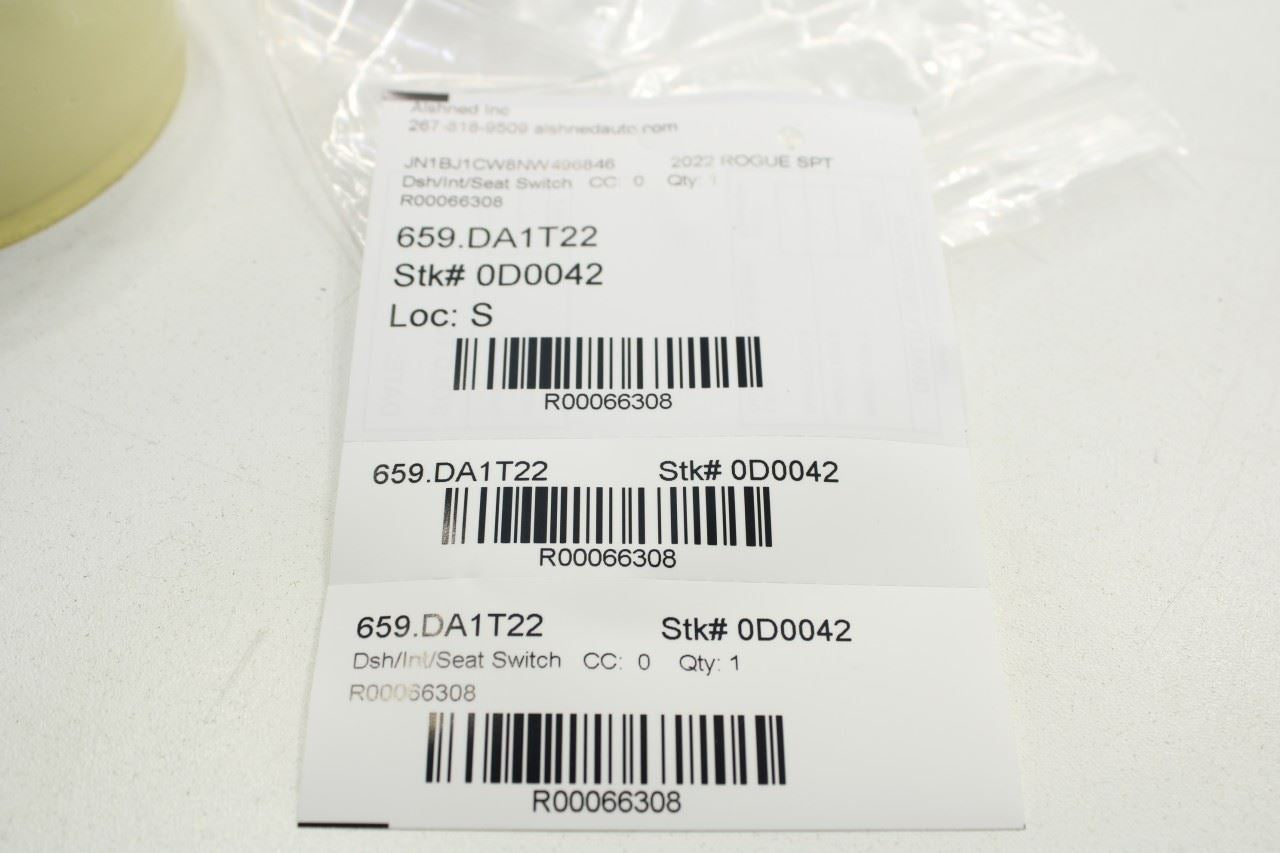 2018-22 Nissan Rogue Sport SL 2.0L Center Console Parking Brake Auto Hold Switch - Alshned Auto Parts