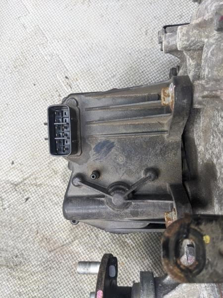 2016-23 Toyota Tacoma 3.5L 6 cylinder 2GRFKS engine AT Transfer Case 36110-040309