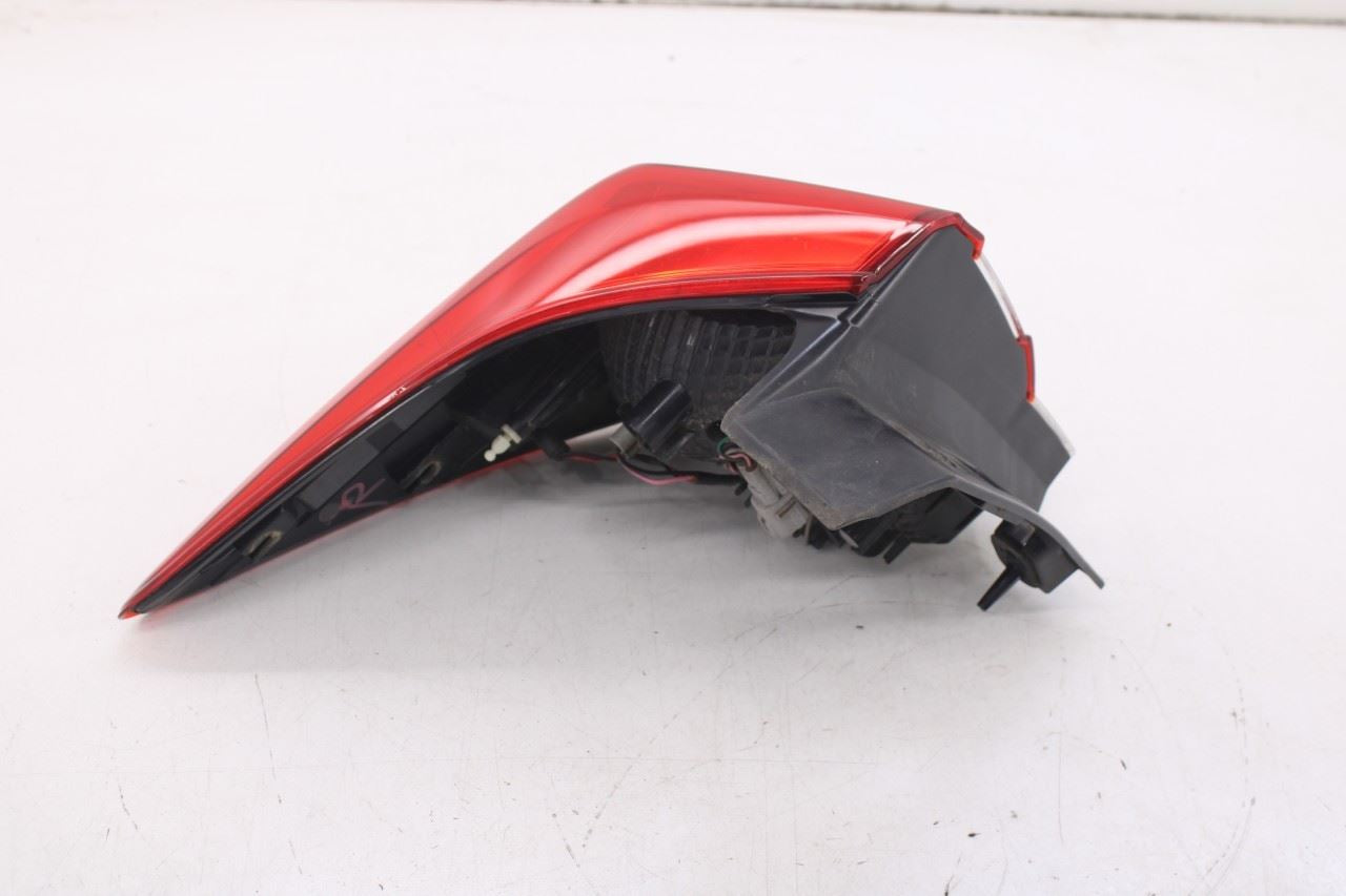 2017-2019 Subaru Impreza 2.0I Limited Rear Right Passenger Side Tail Light Lamp - Alshned Auto Parts